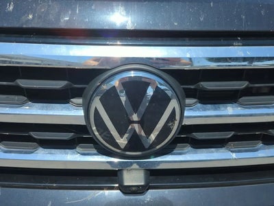 Photo of a 2023 Volkswagen Atlas AWD V6 SEL Premium R-LINE 4motion 4DR SUV for sale