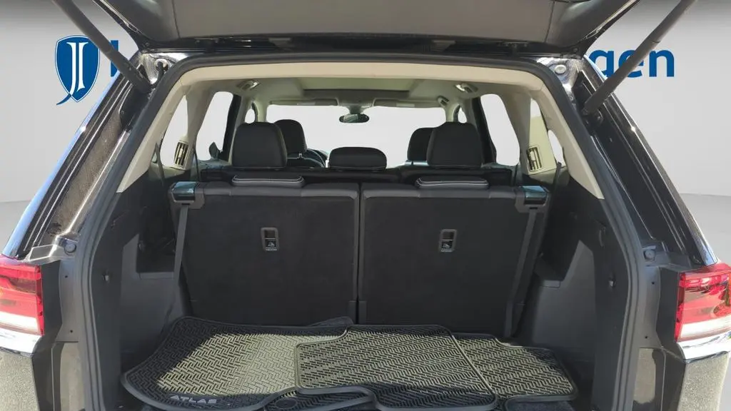 2023 Volkswagen Atlas V6 SEL Premium R-Line 4Motion
