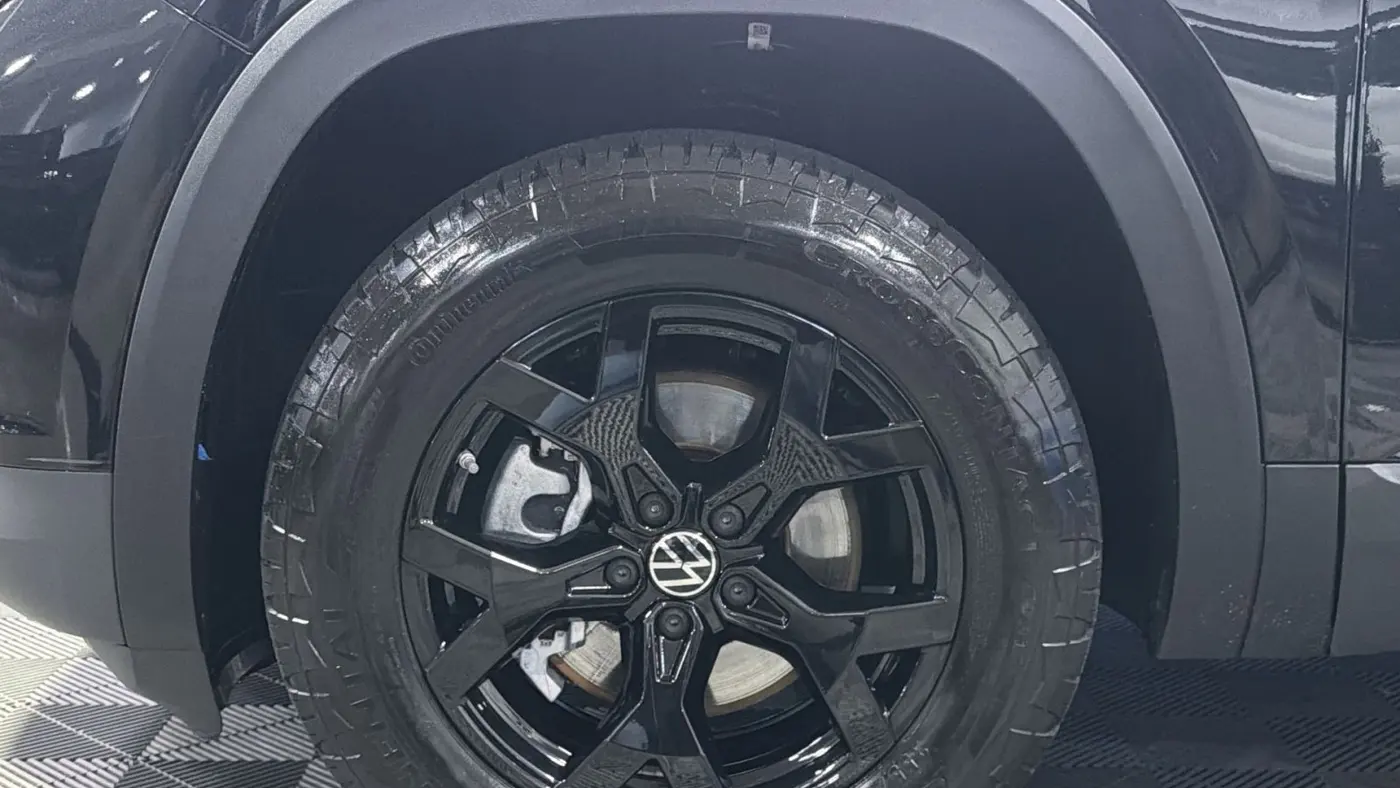 2024 Volkswagen Atlas Peak Edition SEL 4Motion