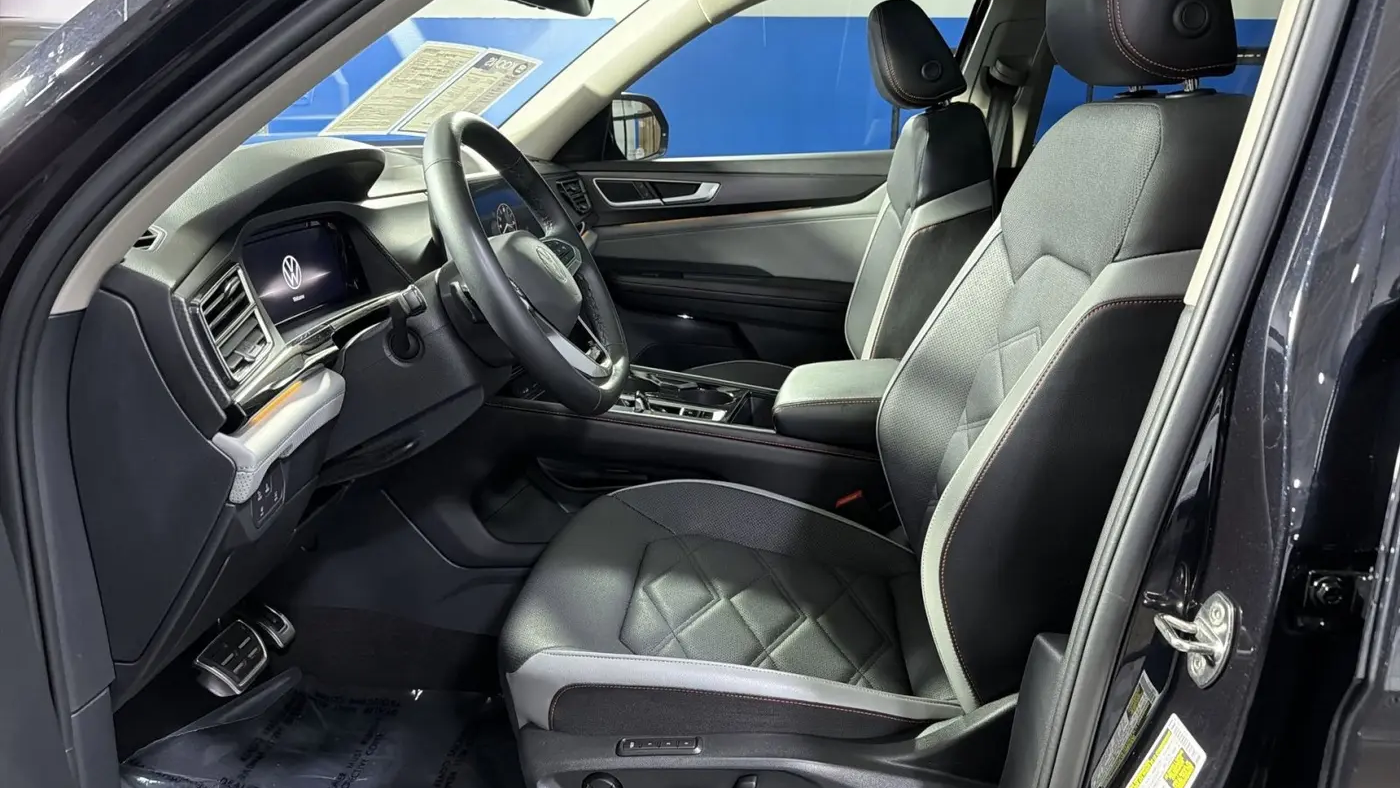 2024 Volkswagen Atlas Peak Edition SEL 4Motion