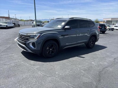 Photo of a 2024 Volkswagen Atlas AWD Peak Edition SEL 4motion 4DR SUV for sale