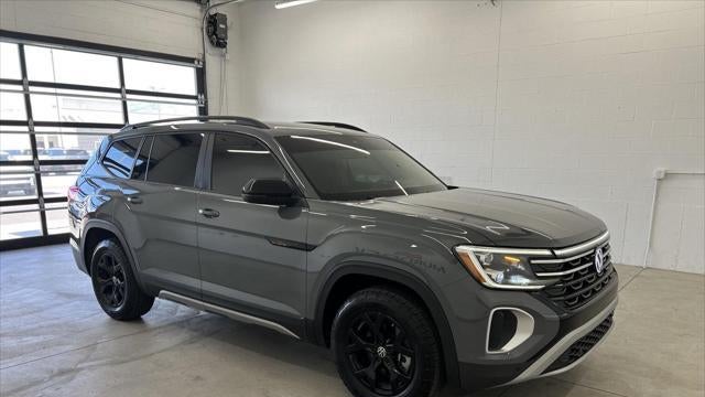 2024 Volkswagen Atlas Peak Edition SEL 4Motion