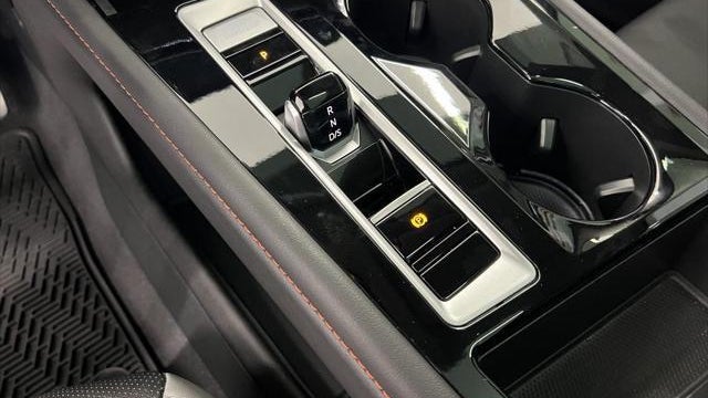 2024 Volkswagen Atlas Peak Edition SEL 4Motion