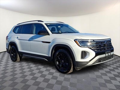 2024 Volkswagen Atlas AWD Peak Edition SEL 4motion 4DR SUV