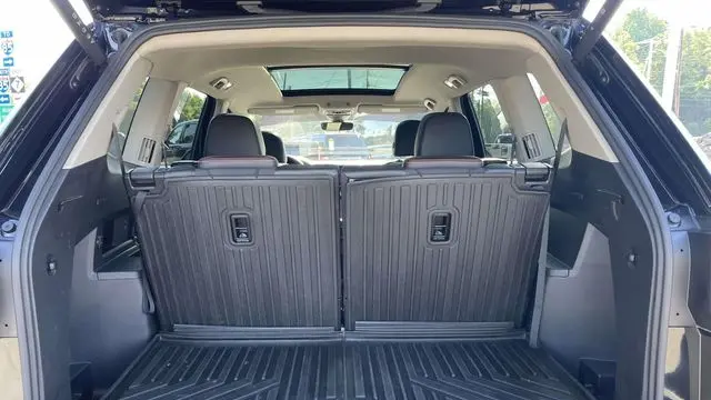 2024 Volkswagen Atlas Peak Edition SEL 4Motion