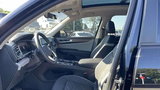 2024 Volkswagen Atlas Peak Edition SEL 4Motion