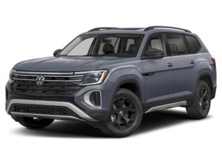 2024 Volkswagen Atlas with Green Pearl Exterior
