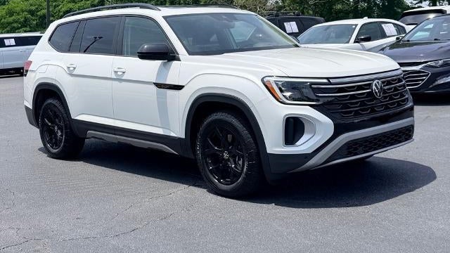 2024 Volkswagen Atlas Peak Edition SEL 4Motion