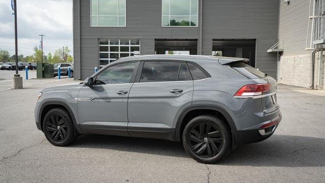 2022 Volkswagen Atlas Cross Sport SE 4Motion
