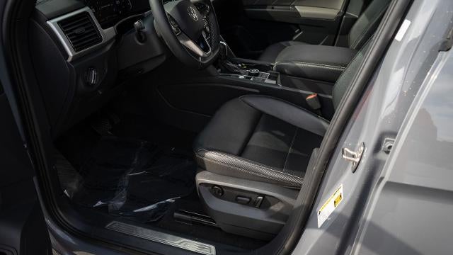 2022 Volkswagen Atlas Cross Sport SE 4Motion
