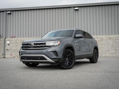 Photo of a 2022 Volkswagen Atlas Cross Sport AWD SE 4motion 4DR SUV W/Technology for sale