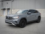 2022 Atlas Cross Sport Thumbnail 3
