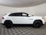 2021 Atlas Cross Sport Thumbnail 8