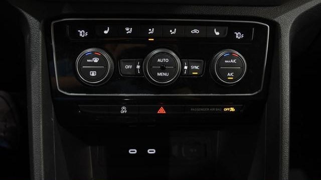 2023 Volkswagen Atlas Cross Sport SE 4Motion