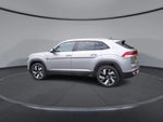 2026 Atlas Cross Sport Thumbnail 6