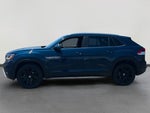 2023 Atlas Cross Sport Thumbnail 2