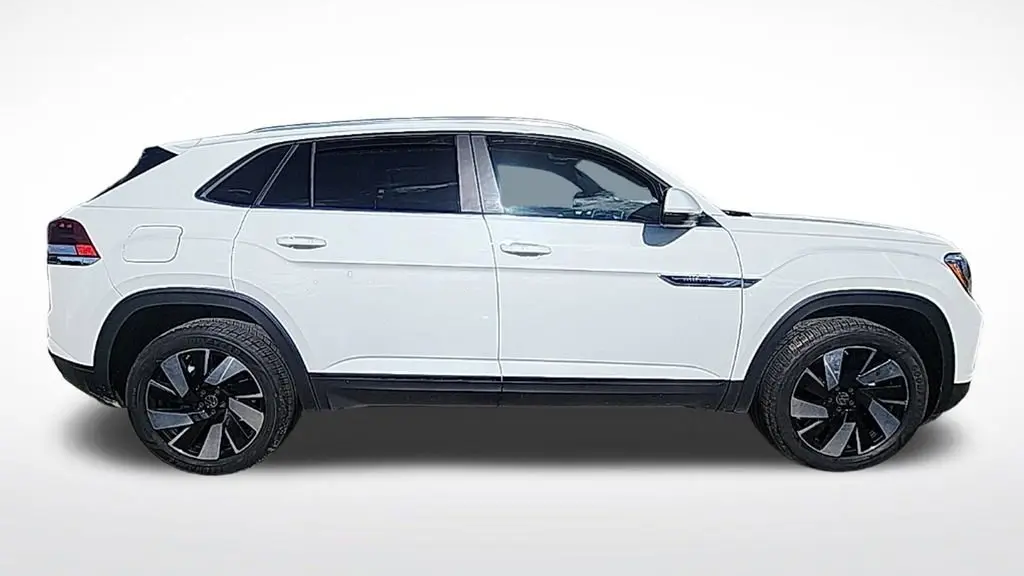 2024 Volkswagen Atlas Cross Sport SE 4Motion