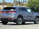 2024 Atlas Cross Sport Thumbnail 3