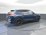2023 Atlas Cross Sport Thumbnail 15