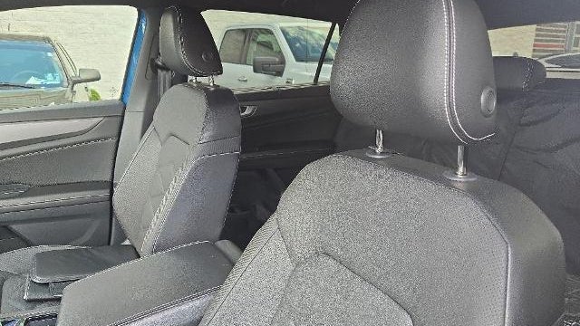 2024 Volkswagen Atlas Cross Sport SE 4Motion