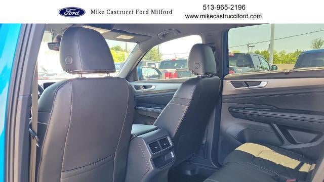 2024 Volkswagen Atlas Cross Sport SE 4Motion
