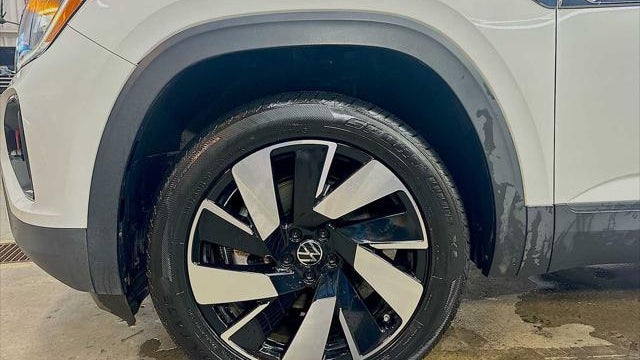 2024 Volkswagen Atlas Cross Sport SE 4Motion