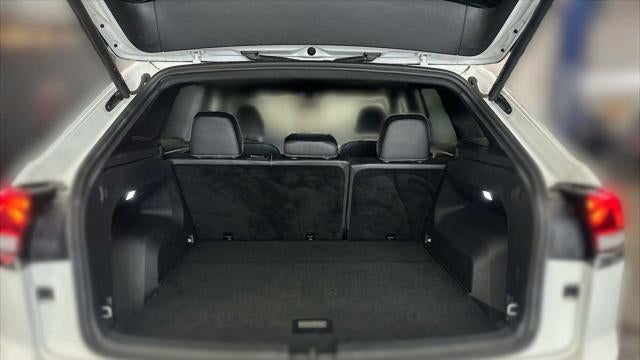 2024 Volkswagen Atlas Cross Sport SE 4Motion