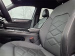 2025 Atlas Cross Sport Thumbnail 3