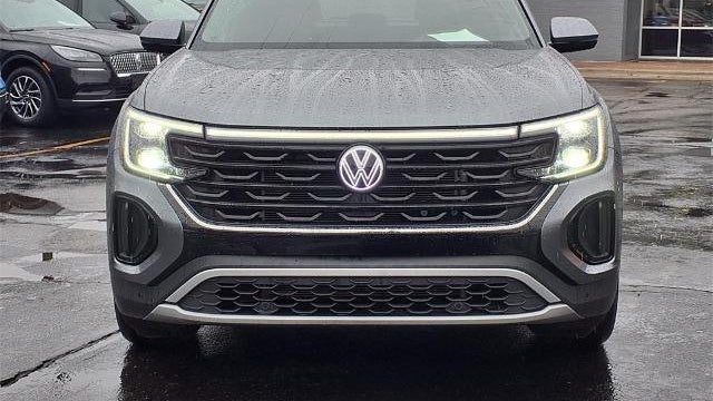 2025 Volkswagen Atlas Cross Sport SE 4Motion