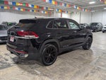 2023 Atlas Cross Sport Thumbnail 3