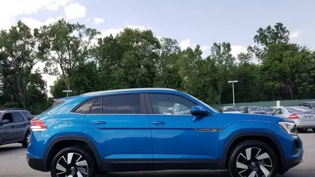 2024 Volkswagen Atlas Cross Sport SE 4Motion