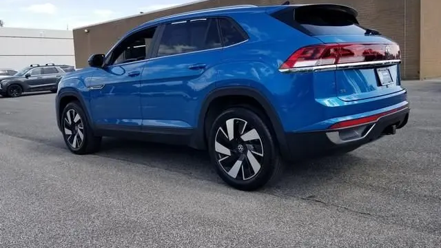 2024 Volkswagen Atlas Cross Sport SE 4Motion