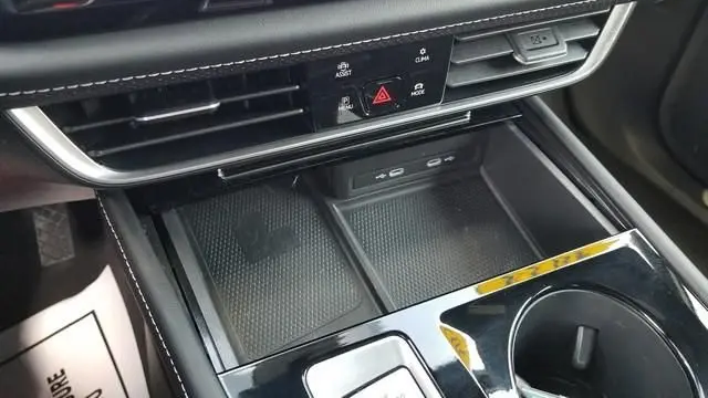 2024 Volkswagen Atlas Cross Sport SE 4Motion