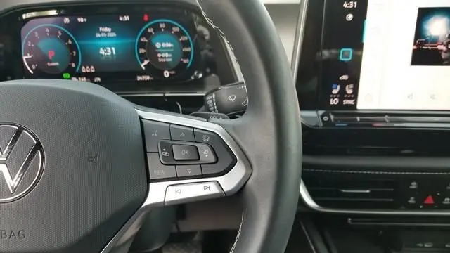 2024 Volkswagen Atlas Cross Sport SE 4Motion
