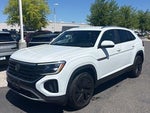 2024 Atlas Cross Sport Thumbnail 2