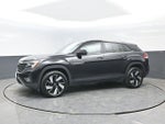 2024 Atlas Cross Sport Thumbnail 4