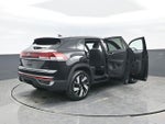 2024 Atlas Cross Sport Thumbnail 26