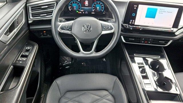 2024 Volkswagen Atlas Cross Sport SE 4Motion