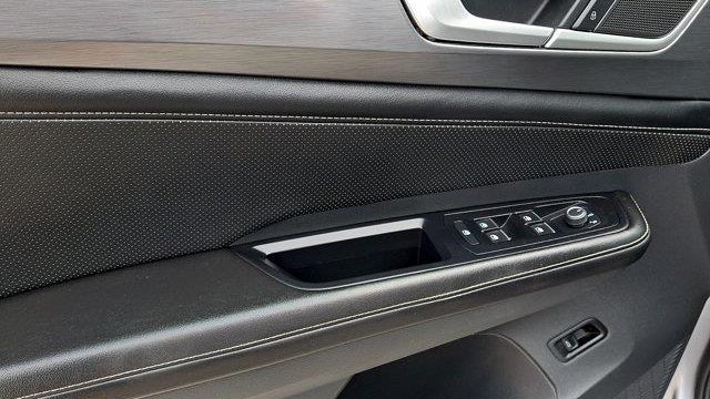 2024 Volkswagen Atlas Cross Sport SE 4Motion