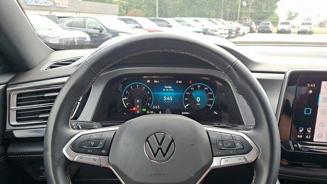 2024 Volkswagen Atlas Cross Sport SE 4Motion