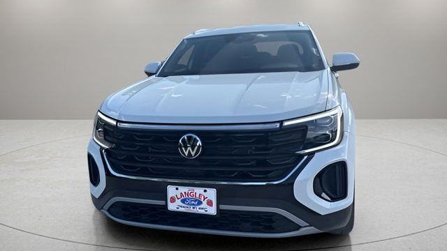 2025 Volkswagen Atlas Cross Sport SE 4Motion