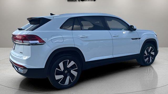 2025 Volkswagen Atlas Cross Sport SE 4Motion