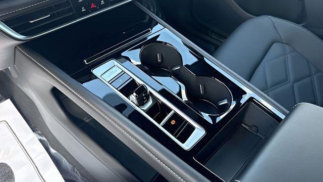 2025 Volkswagen Atlas Cross Sport SE 4Motion