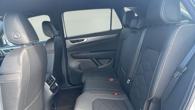 2025 Volkswagen Atlas Cross Sport SE 4Motion