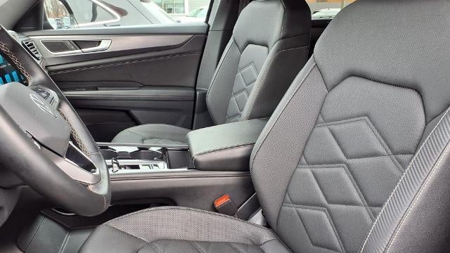 2025 Volkswagen Atlas Cross Sport SE 4Motion