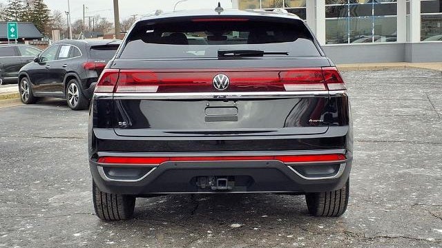 2025 Volkswagen Atlas Cross Sport SE 4Motion
