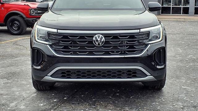 2025 Volkswagen Atlas Cross Sport SE 4Motion