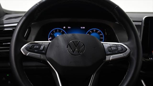 2025 Volkswagen Atlas Cross Sport SE 4Motion