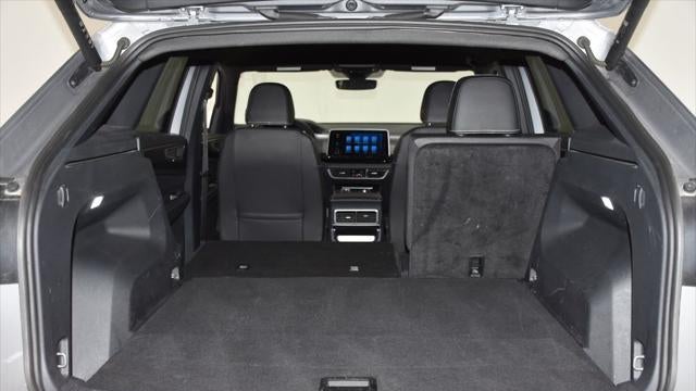 2025 Volkswagen Atlas Cross Sport SE 4Motion