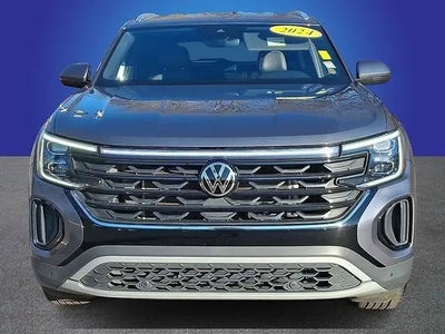 Photo of a 2024 Volkswagen Atlas Cross Sport AWD SE 4motion 4DR SUV W/Technology for sale